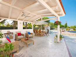 Villa Dora Villa Dora