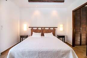 Villa Olympos Close to Anthony Quinn Bay