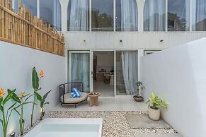 Bingin Lofts
