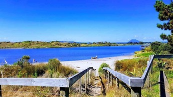 Thornton Beach Holiday Park