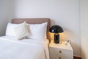 Tyms Gubei Elegant 3BR 2BA APT