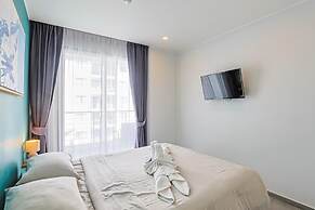 Pool View 1 Bed Apt T2-520