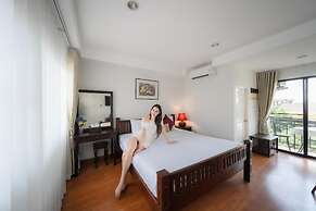 Rachamankha Flora House Chiang Mai