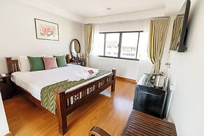 Rachamankha Flora House Chiang Mai