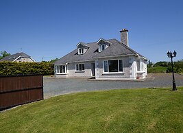 Ballygarrett Holiday Home