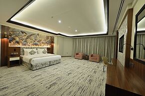 Pavilion Palace Hotel