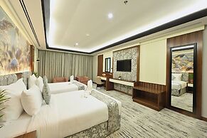 Pavilion Palace Hotel