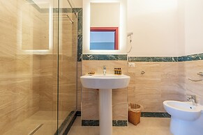 Molo Angioino Suites