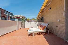Molo Angioino Suites