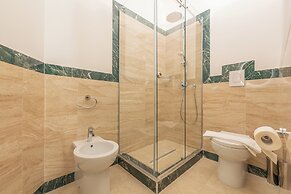 Molo Angioino Suites