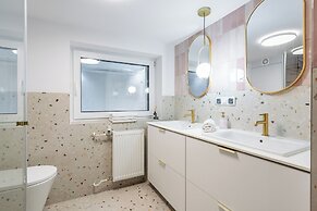 Imperial Apartments - Natura