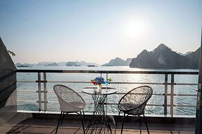 Dragon Premium Cruise