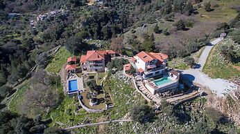 Geroulios Kastro Villas