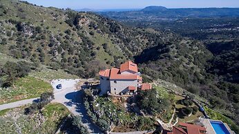 Geroulios Kastro Villas
