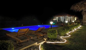 Geroulios Kastro Villas