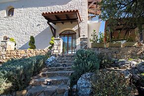 Geroulios Kastro Villas