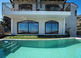 Geroulios Kastro Villas