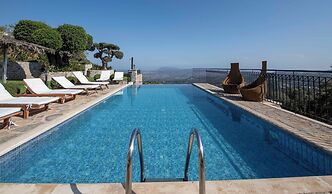 Geroulios Kastro Villas