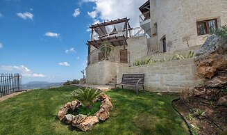 Geroulios Kastro Villas