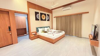 Gold Lion Resort