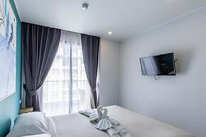 Pool View 1 Bed Apt T2-620
