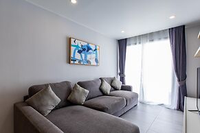 Pool View 1 Bed Apt T2-620