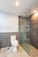 Pool View 1 Bed Apt T2-720