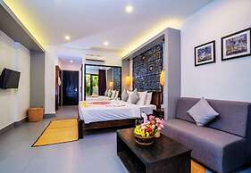 Angkor Land House