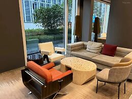 ShenZhen Platinum Collection Service Apt