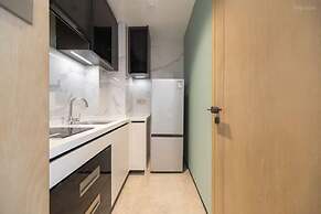 ShenZhen Platinum Collection Service Apt