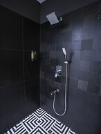 K HOTELS