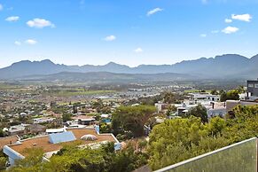 Restio View 11