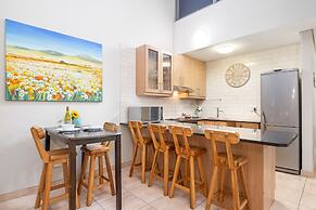 Seaside Village B22