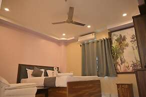 HOTEL PLAZA