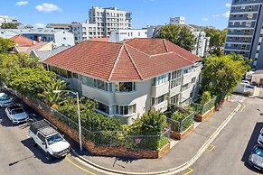 Zanzibar Mansions