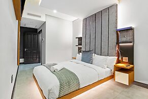 Sairia House