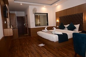 Mystic  Manali