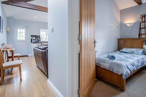 The Granary - 2 Bedroom Cottage - Penally
