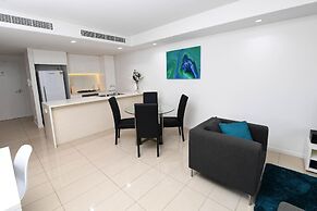 Zen Golden Bay Harbour View Pool Balcony