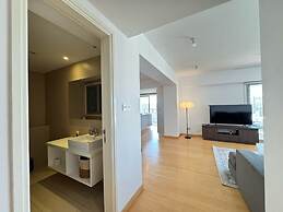 Balcony Views - Specious 2 BR Flat