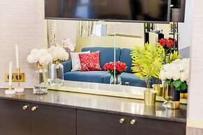 Merveil Luxury Suite - Tour Eiffel Laos