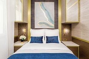 Merveil Luxury Suite - Tour Eiffel Laos