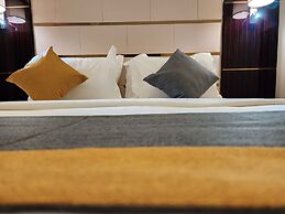 Rasis Serviced Apartments