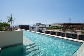 Syrena Living Condos