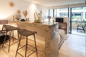 Syrena Living Condos
