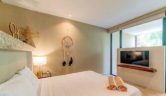 Syrena Living Condos