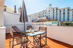 Downtown Rooftop 1 Bedroom Apartment