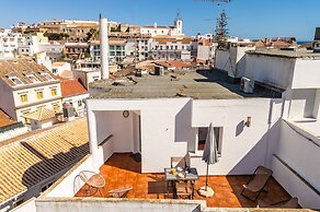 Downtown Rooftop 1 Bedroom Apartment