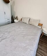 Bright and Cozy 40 m² Apartment at Prague 7