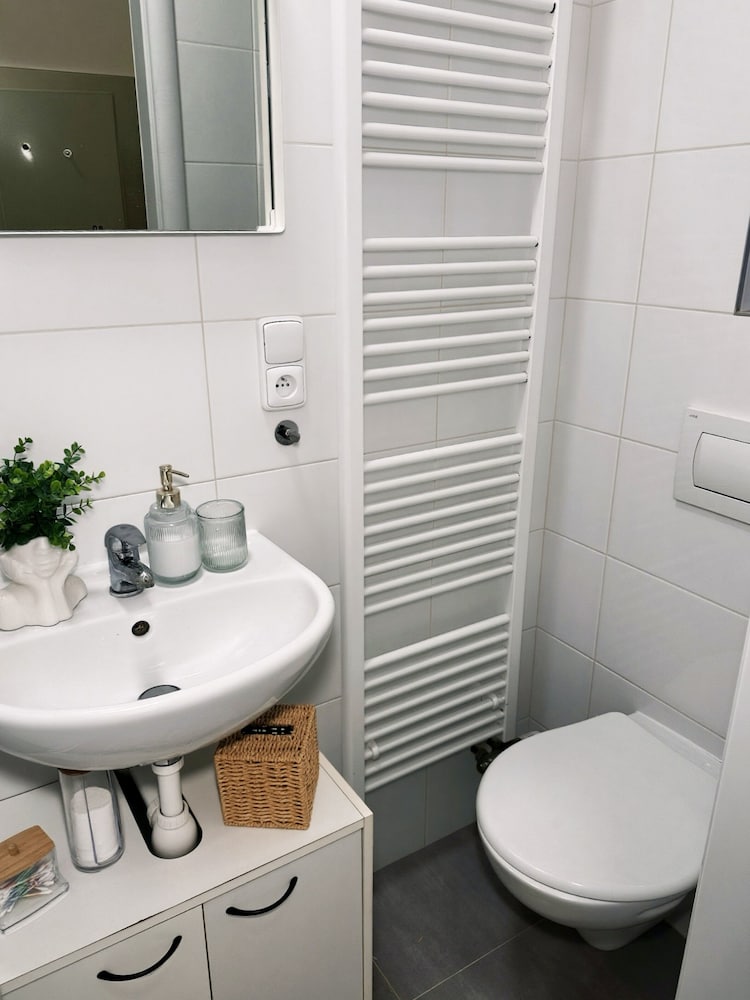Bright and Cozy 40 m² Apartment at Prague 7